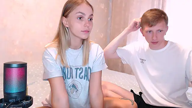 juliaanddima online show from 07.28.26