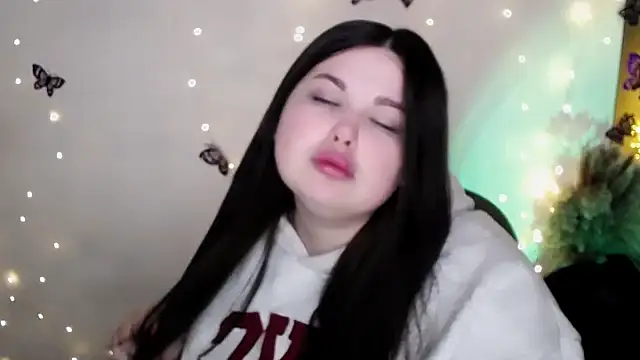 Emily Mo online show from 02.08.26