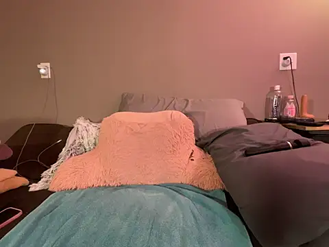 Snapshot of 1Lustfully_yours chatting on 02.05.26 1Lustfully yours online show from 02.05.26