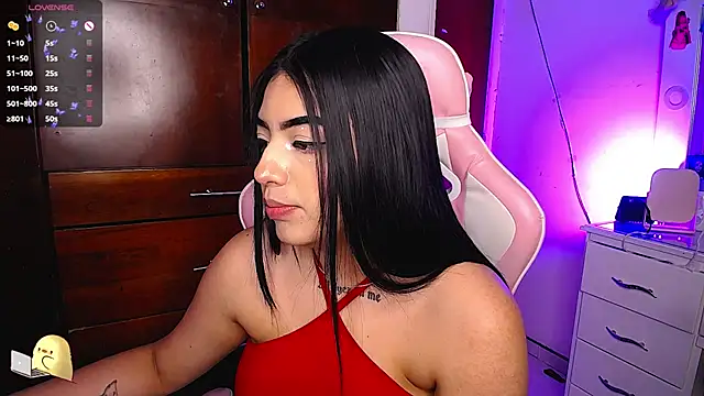 Snapshot of eva_six chatting on 03.07.25 eva six online show from 03.07.25