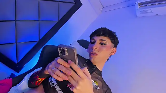 GeorginaCute  online show from 11.21.25