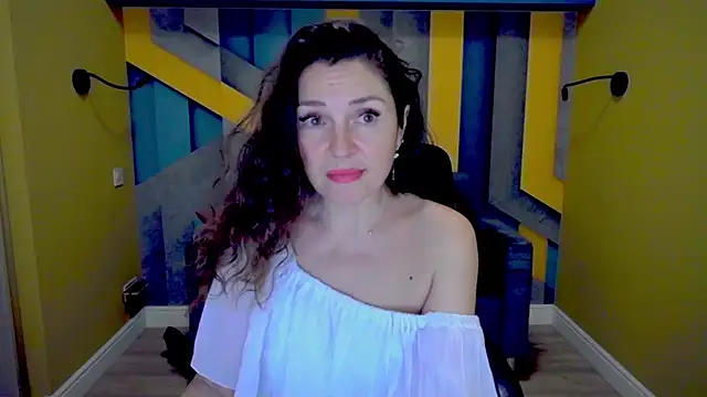 EllaLong online show from 12.01.24