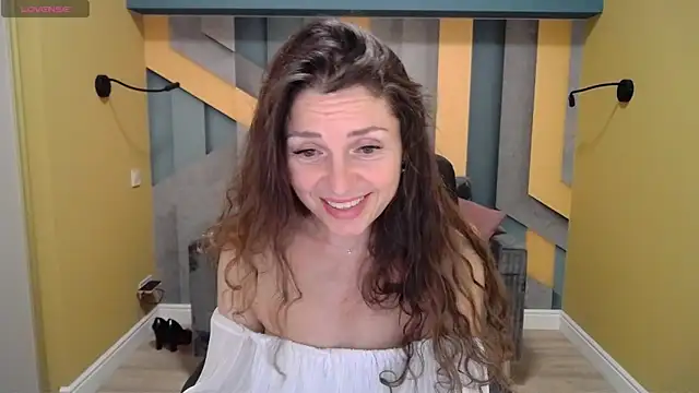 EllaLong online show from 12.31.24