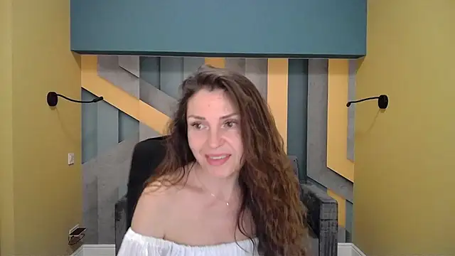 EllaLong online show from 01.07.25