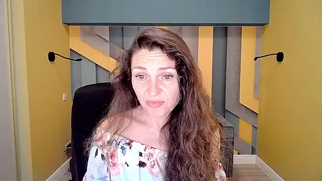 EllaLong online show from 02.13.25