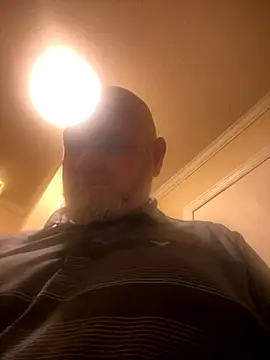 Snapshot of mrscum4u chatting on 11.28.25 mrscum4u online show from 11.28.25