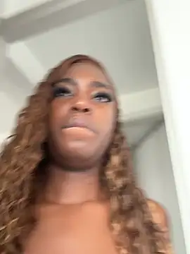 NaiaGils online show from 02.08.26