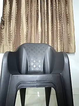  surbhi  online show from 11.12.25