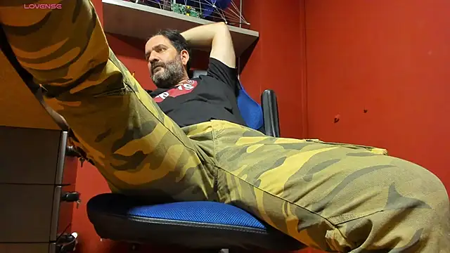 Maxi TheBigDaddy online show from 03.15.25