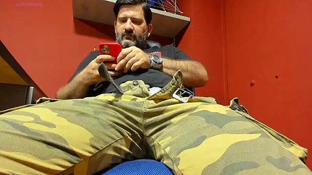 Maxi TheBigDaddy online show from 03.15.25