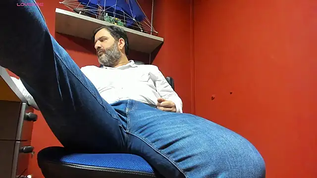 Maxi TheBigDaddy online show from 03.21.25