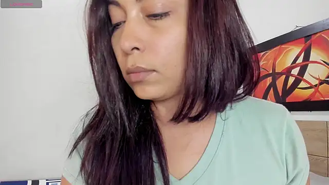 Lauralove 69 online show from 06.28.26