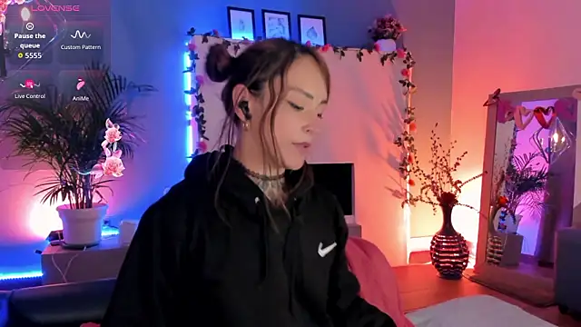 Snapshot of Megan_inked chatting on 03.02.26 Megan inked online show from 03.02.26