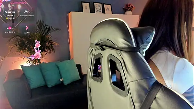 Snapshot of Megan_inked chatting on 03.21.26 Megan inked online show from 03.21.26