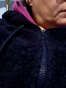 Snapshot of HAIRY_PUSSY_BIG chatting on 12.22.25 HAIRY PUSSY BIG online show from 12.22.25