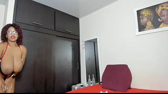 megan-hotxx online show from 11.18.25