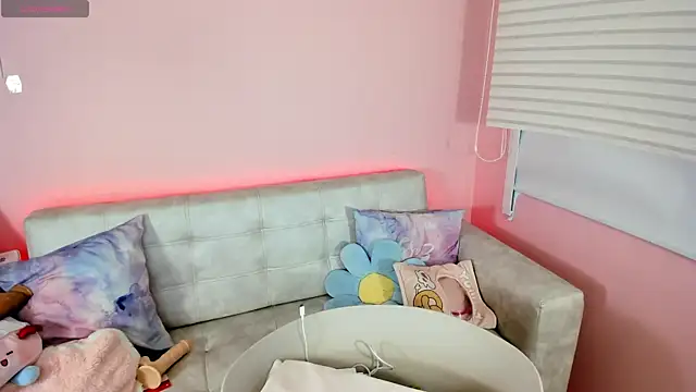 tinysara online show from 06.26.26