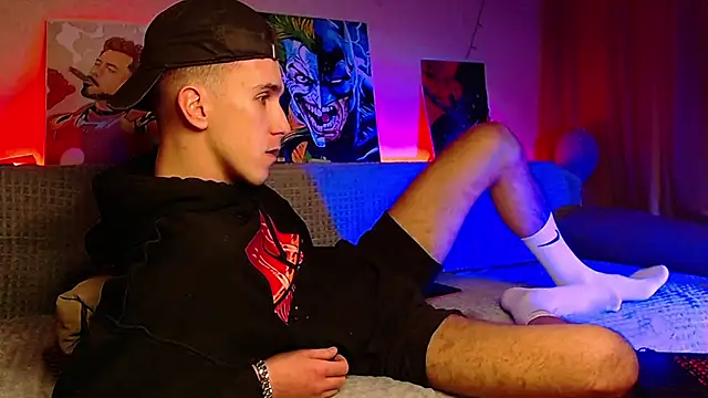 Snapshot of Midnighter_ chatting on 01.30.25 Midnighter  online show from 01.30.25