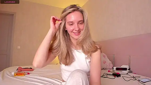 Snapshot of PatriciaBlairs chatting on 11.14.25 PatriciaBlairs online show from 11.14.25