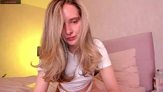 Snapshot of PatriciaBlairs chatting on 02.08.26 PatriciaBlairs online show from 02.08.26