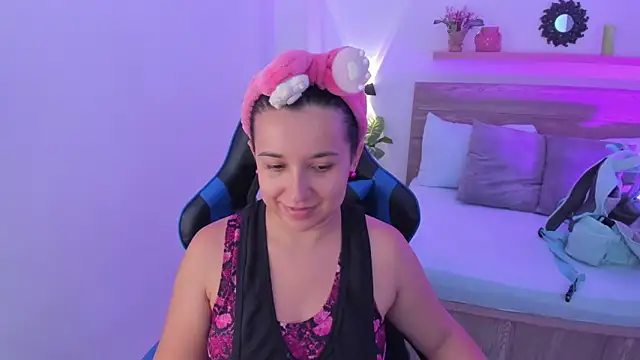 izaro22 online show from 09.11.25