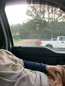 Snapshot of Themechanic420 chatting on 12.18.24 Themechanic420 online show from 12.18.24