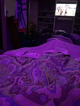 Snapshot of Themechanic420 chatting on 01.01.25 Themechanic420 online show from 01.01.25