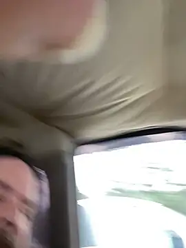 Snapshot of Themechanic420 chatting on 02.06.25 Themechanic420 online show from 02.06.25