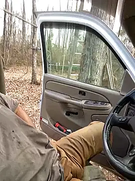 Snapshot of Themechanic420 chatting on 02.10.25 Themechanic420 online show from 02.10.25