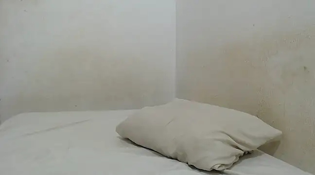 SiraJones-13 online show from 12.10.24