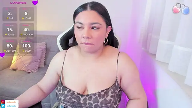 ambar-wells online show from 09.23.25