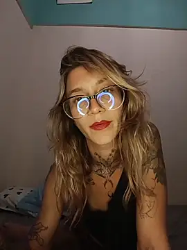 Snapshot of rose-rainbowgoddess chatting on 03.13.26 rose-rainbowgoddess online show from 03.13.26