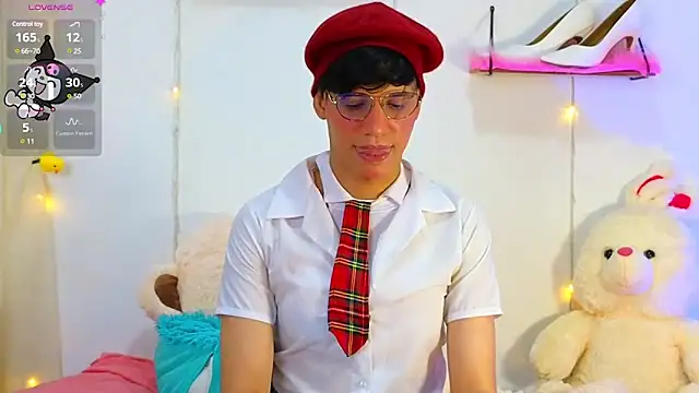 Ariel Femboy  online show from 03.08.25