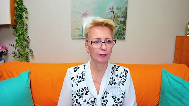 iamyourdream89 online show from 11.21.25