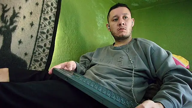 sweet cock28 online show from 12.27.24