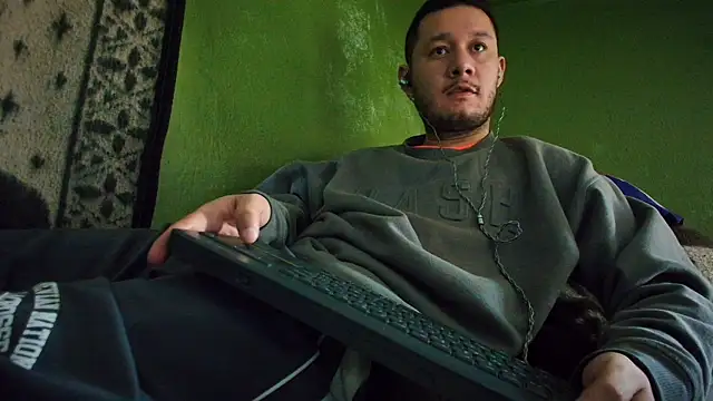 sweet cock28 online show from 01.05.25