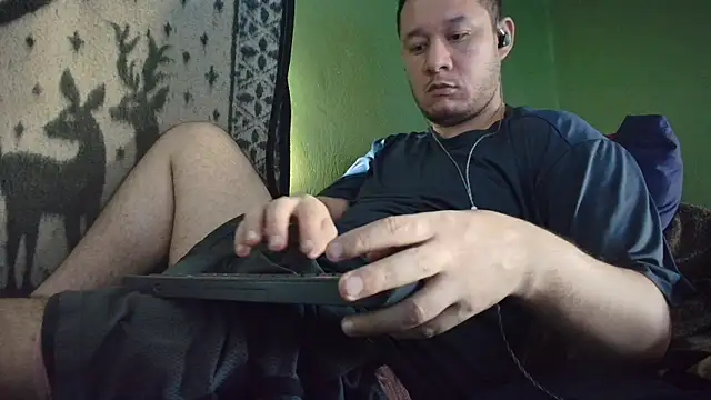 Snapshot of sweet_cock28 chatting on 05.24.26 sweet cock28 online show from 05.24.26