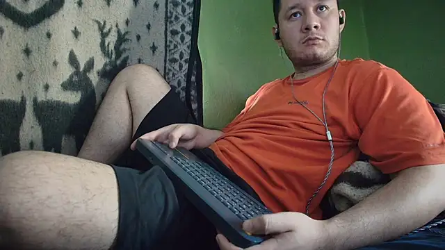 Snapshot of sweet_cock28 chatting on 05.30.26 sweet cock28 online show from 05.30.26