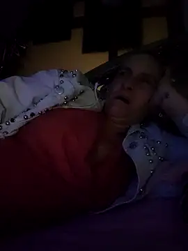 Snapshot of SeductionSilera chatting on 03.12.26 SeductionSilera online show from 03.12.26