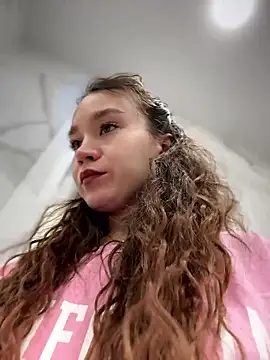 Snapshot of QuietNicole chatting on 01.14.26 QuietNicole online show from 01.14.26