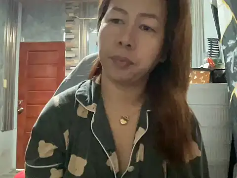 UrLove Marga online show from 04.27.26
