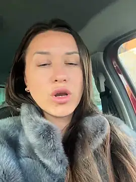 Cherry Beauty online show from 02.07.25