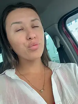 Cherry Beauty online show from 02.14.25