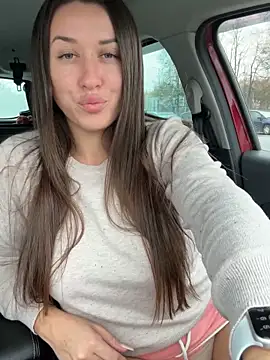 Cherry Beauty online show from 10.26.25