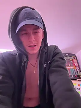 Toyjungee online show from 01.15.25