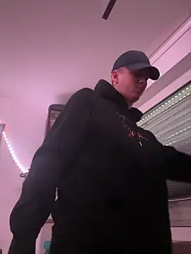 Toyjungee online show from 02.22.25