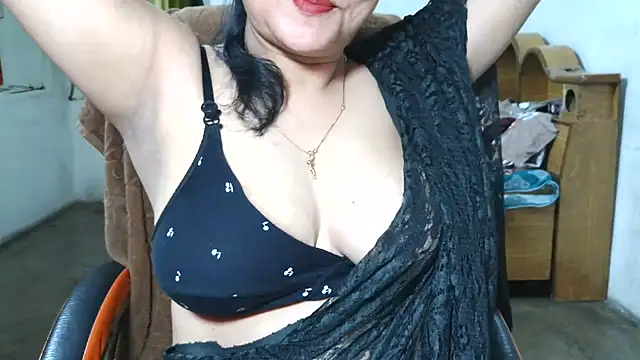 Cute Mahi22 online show from 07.20.26