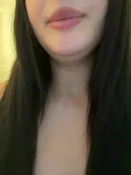 Snapshot of Sarahkhaalifa chatting on 06.16.26 Sarahkhaalifa online show from 06.16.26