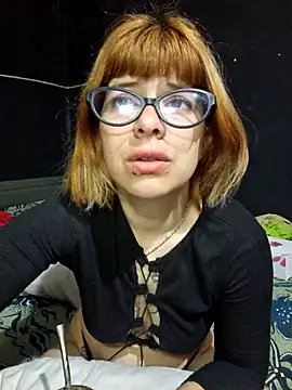 Carlafoxxx online show from 10.17.25