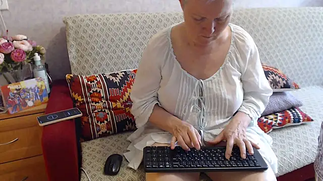 Snapshot of zarinafonliberman chatting on 07.09.26 zarinafonliberman online show from 07.09.26